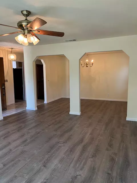 5900 Camray Cir, Carmichael, CA 95608 photo 8