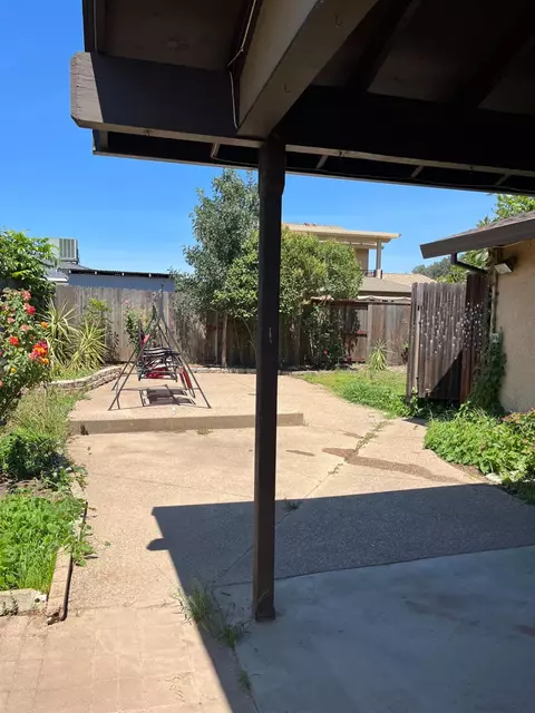 5900 Camray Cir, Carmichael, CA 95608 photo 35