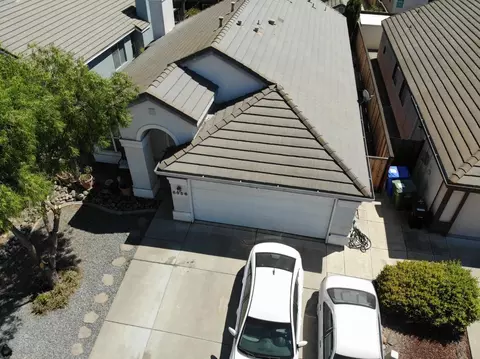 8856 Apricot Woods Way, Elk Grove, CA 95624