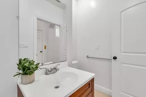 6879 Grant Ave, Carmichael, CA 95608 photo 59
