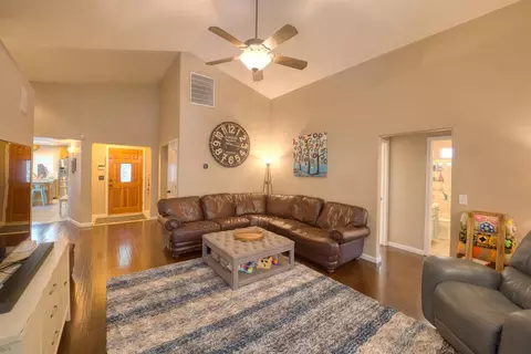 4025 Mckenna Dr, Turlock, CA 95382 photo 9