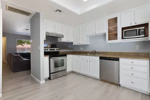 4010 Elmo Loop #C, Modesto, CA 95356 photo 12