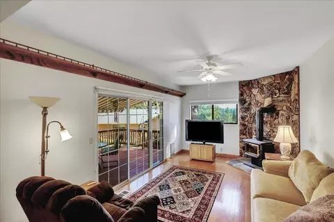 11143 Edward Dr, Grass Valley, CA 95949 photo 17