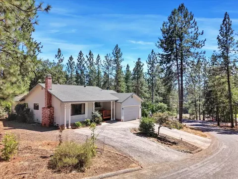 11143 Edward Dr, Grass Valley, CA 95949 photo 1