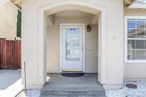 1392 Hampton Ct, Tracy, CA 95376 photo 6