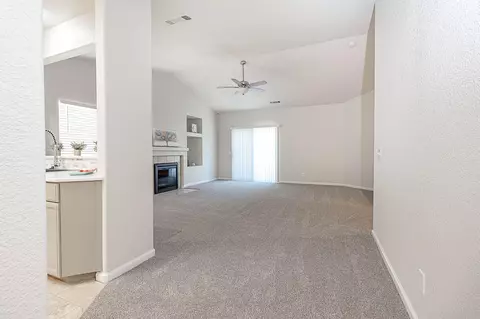 2845 Mosswood Dr, Lodi, CA 95242 photo 4