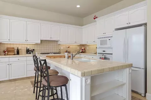 2058 Katnich Ln, Lodi, CA 95242 photo 9