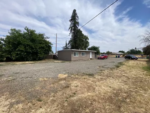 1575 Santa Fe, Merced, CA 95340 photo 5