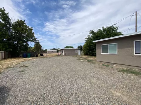 1575 Santa Fe, Merced, CA 95340 photo 2
