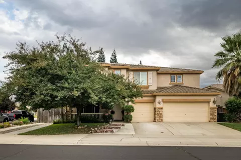 7601 Malta Dr, Roseville, CA 95678