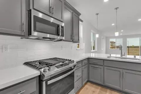 3458 Apollo Dr, Folsom, CA 95630 photo 6