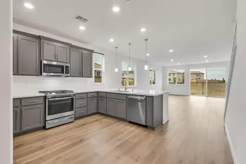 3458 Apollo Dr, Folsom, CA 95630 photo 9