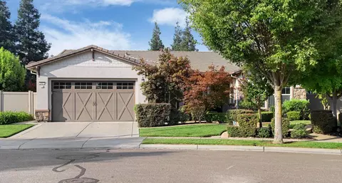 2437 Gardenstone Pl, Manteca, CA 95336 photo 4