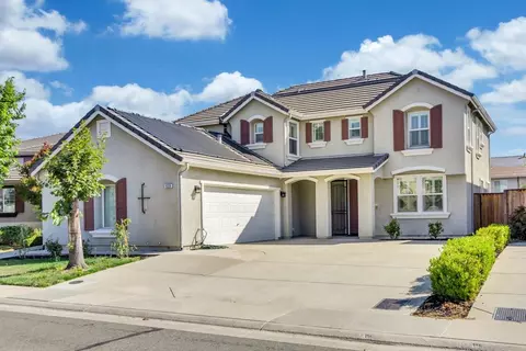 9235 Rushing Creek Way, Elk Grove, CA 95624