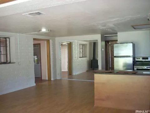 6401 Sutter Ave, Carmichael, CA 95608 photo 4