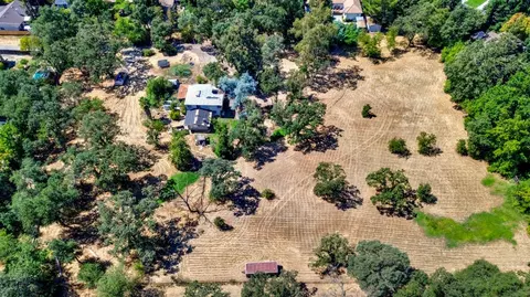 6401 Sutter Ave, Carmichael, CA 95608 photo 2