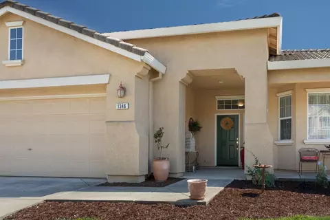 1348 Ladyfern St, Plumas Lake, CA 95961 photo 3