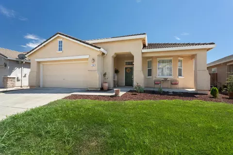 1348 Ladyfern St, Plumas Lake, CA 95961 photo 2