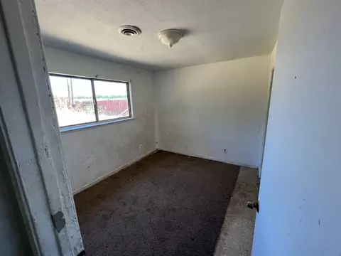 9490 Amistad Ave, Planada, CA 95365 photo 8