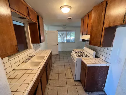 9490 Amistad Ave, Planada, CA 95365 photo 4