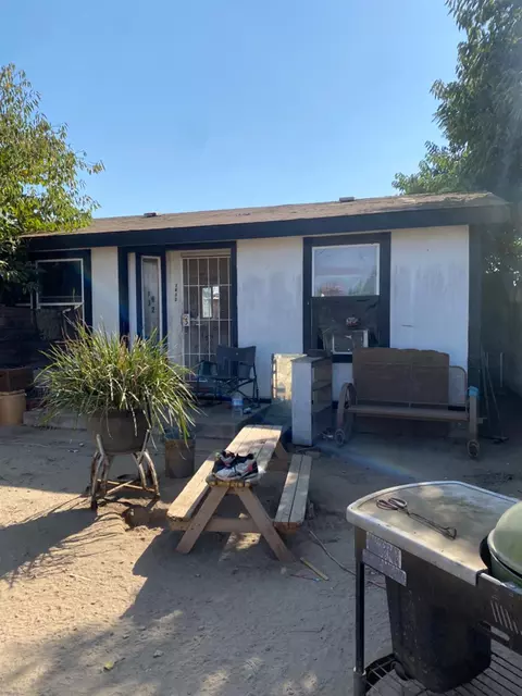 1832 Donald St, Modesto, CA 95351 photo 1