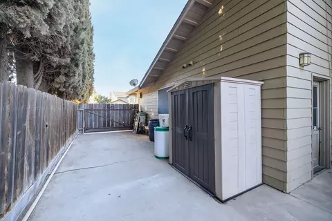 20454 3rd St, Hilmar, CA 95324 photo 33