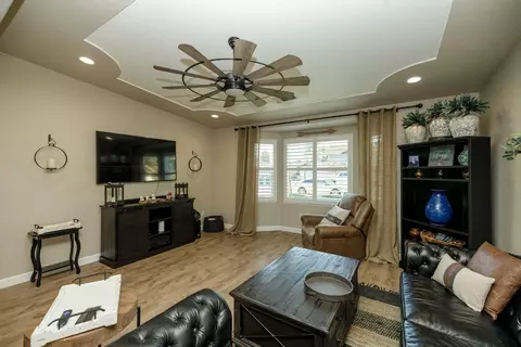 20454 3rd St, Hilmar, CA 95324 photo 5