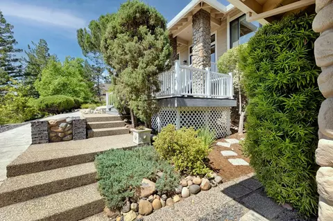3946 Rawhide Rd, Rocklin, CA 95677 photo 2