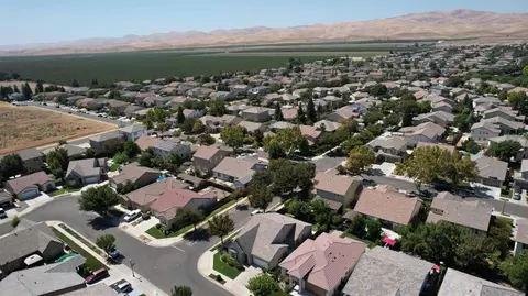 215 Fall Ave, Patterson, CA 95363 photo 31