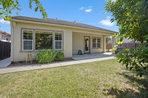 215 Fall Ave, Patterson, CA 95363 photo 5