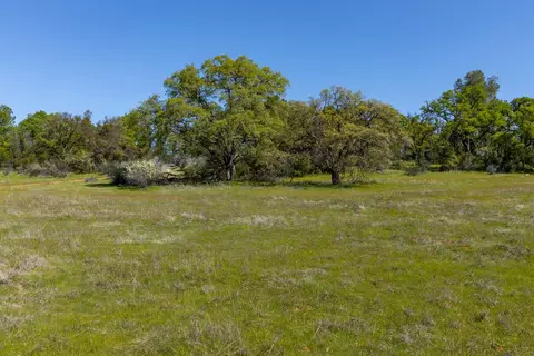 820 Brown Gables Rd, Auburn, CA 95603 photo 4