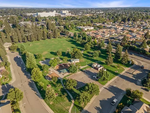 2723 Bristol Ln, Lodi, CA 95242 photo 50