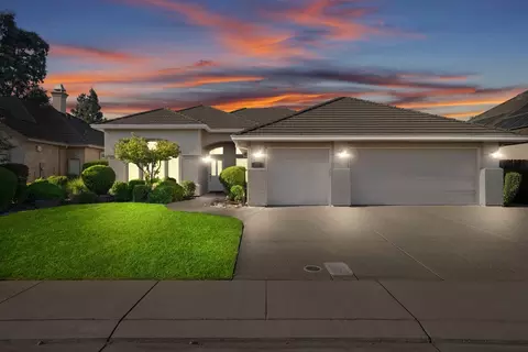 2723 Bristol Ln, Lodi, CA 95242 photo 1