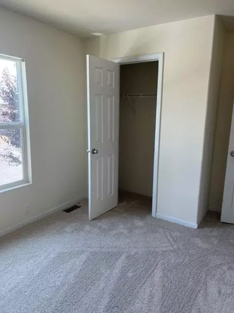 1417 Patriots Ln, Modesto, CA 95355 photo 9