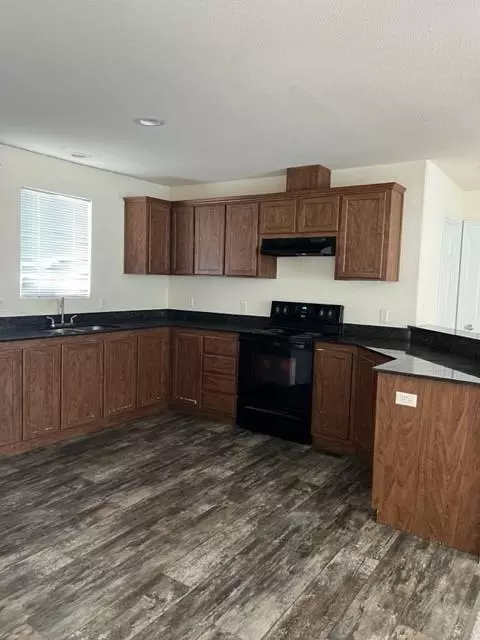 1417 Patriots Ln, Modesto, CA 95355 photo 16