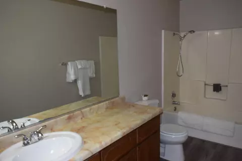 555 Allisha Ln, Tracy, CA 95376 photo 13