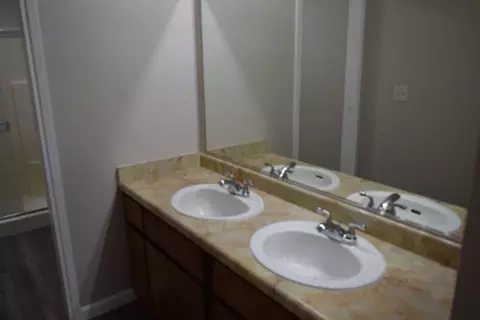 555 Allisha Ln, Tracy, CA 95376 photo 17