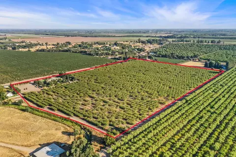 View/Area - 11791 N Alpine Rd, Lodi, CA 95240 photo 8 of 11