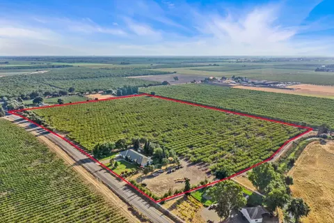 View/Area - 11791 N Alpine Rd, Lodi, CA 95240 photo 4 of 11