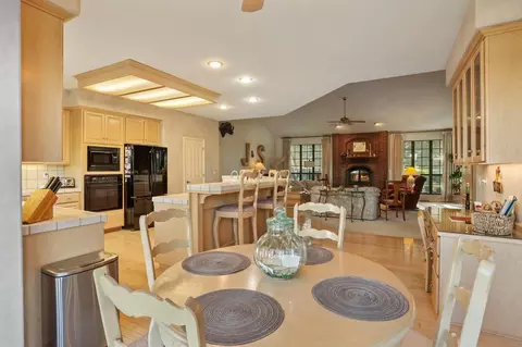 Dining - 11791 N Alpine Rd, Lodi, CA 95240 photo 7 of 7