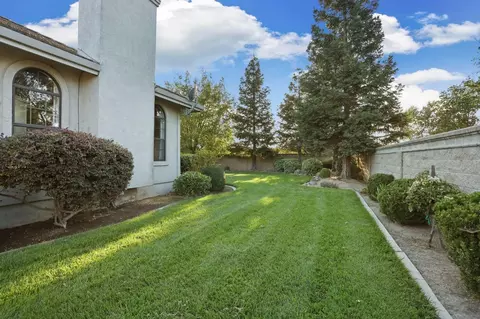 Exterior - 11791 N Alpine Rd, Lodi, CA 95240 photo 12 of 18
