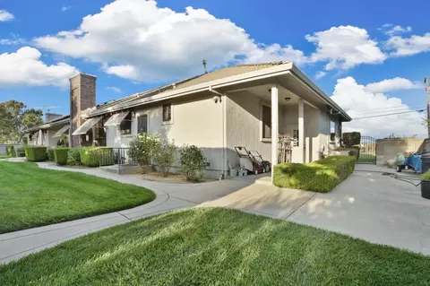 Exterior - 11791 N Alpine Rd, Lodi, CA 95240 photo 10 of 18