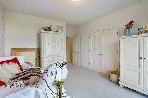 Bedroom - 11791 N Alpine Rd, Lodi, CA 95240 photo 4 of 10