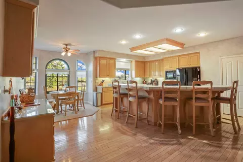 Kitchen - 11791 N Alpine Rd, Lodi, CA 95240 photo 1 of 6