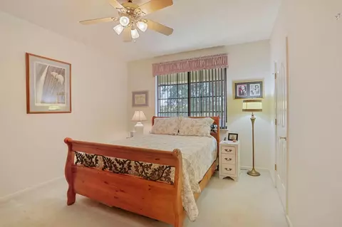Bedroom - 11791 N Alpine Rd, Lodi, CA 95240 photo 2 of 10