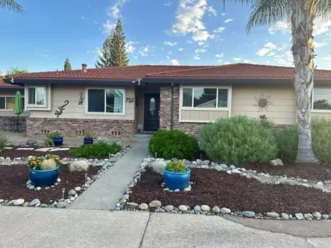 705 Jana Ct, Roseville, CA 95678