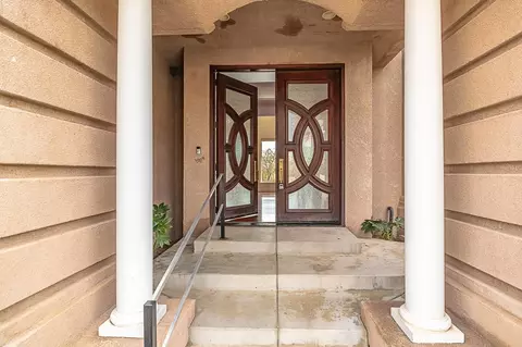 1412 Via Fonte, Modesto, CA 95357 photo 6