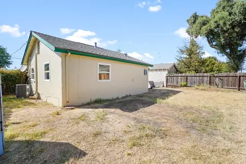 1330 Melrose Ave, Modesto, CA 95350 photo 18