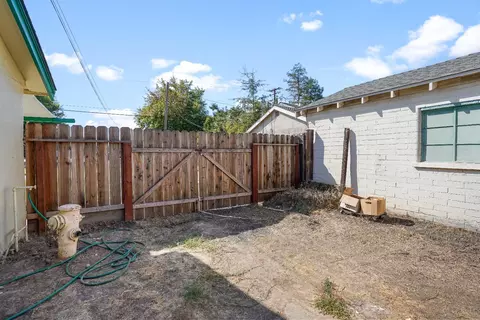 1330 Melrose Ave, Modesto, CA 95350 photo 15