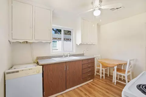 1330 Melrose Ave, Modesto, CA 95350 photo 6